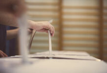 2026 жылғы 15 наурыздағы референдум: тіркелген жерінен тыс жерде қалай дауыс беруге болады?