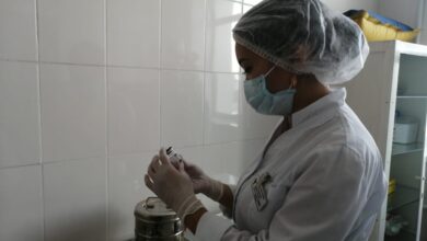 Photo of «Пока боятся»: в Красном Яре стартовала добровольная вакцинация