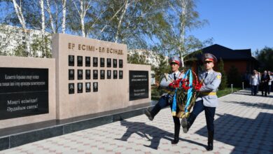 Photo of Память 36 коллег, погибших при исполнении служебного долга почтили  акмолинские полицейские