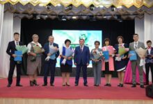 Photo of Лучших педагогов наградили в Акмолинской области
