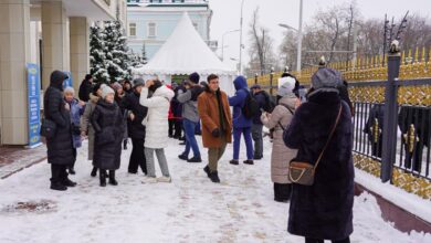 Photo of Казахстанцы активно голосуют на выборах Президента РК в Москве