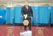 Photo of Премьер Казахстана отдал свой голос на выборах президента