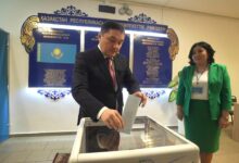 Photo of Аким Акмолинской области проголосовал на выборах Президента Республики Казахстан